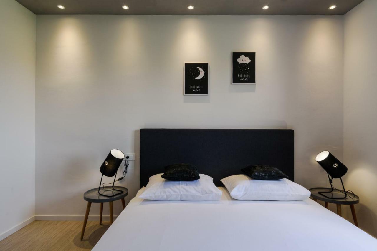 Villa Apartment Aa 2 Trogir Exteriör bild